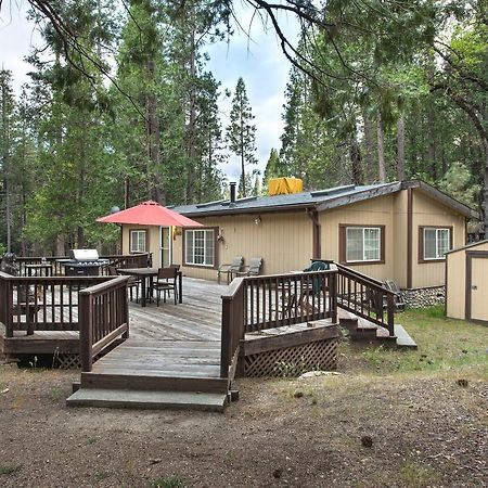 42R Rosenberg'S Creekside Cabin Villa Wawona Exterior photo